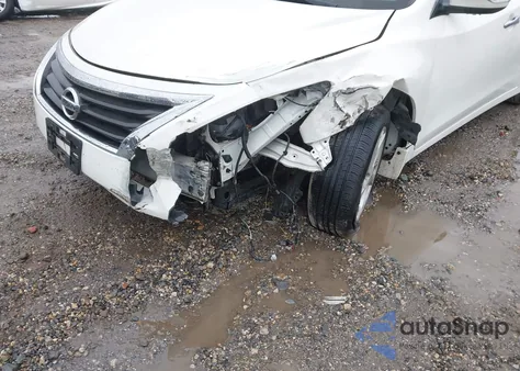 2013 Nissan Altima 2.5 Sv z USA, uszkodzony, nr VIN 1N4AL3AP7DC145989